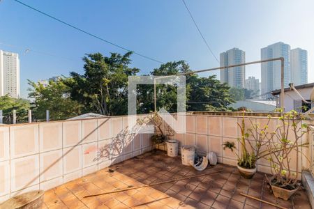 Casa para alugar com 90m², 3 quartos e 2 vagas Casa para alugar com 90m², 3 quartos e 2 vagasQuintal - Varanda