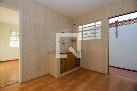 Casa à venda com 90m², 2 quartos e 2 vagasCozinha