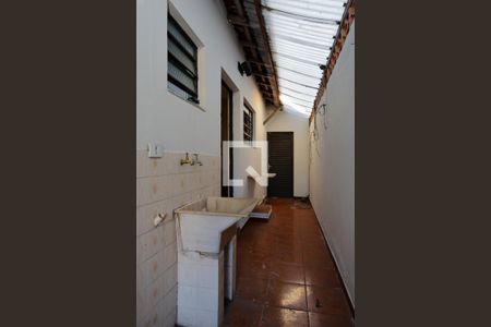 Casa à venda com 90m², 2 quartos e 2 vagasÁrea de serviço