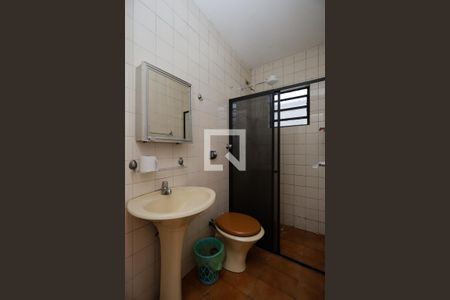 Casa à venda com 90m², 2 quartos e 2 vagasBanheiro