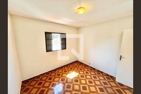 Quarto 1 de casa para alugar com 2 quartos, 90m² em Vila Ester (zona Norte), São Paulo