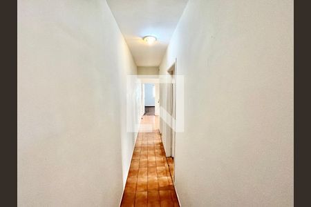 Corredor de casa para alugar com 2 quartos, 90m² em Vila Ester (zona Norte), São Paulo