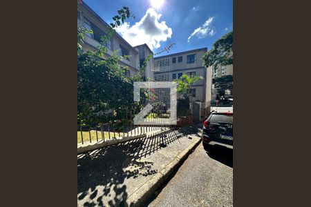 Apartamento para alugar com 120m², 3 quartos e 1 vagaFachada