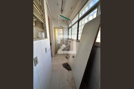 Apartamento para alugar com 120m², 3 quartos e 1 vagaÁrea de Serviço