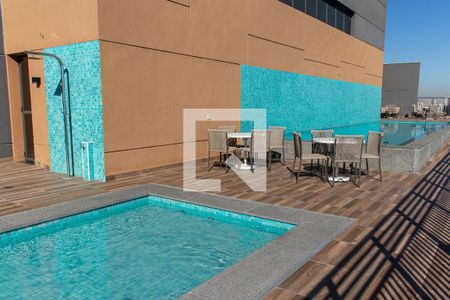 Apartamento à venda com 60m², 2 quartos e 1 vagaÁrea comum - Piscina