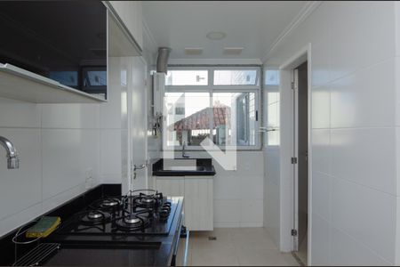 Apartamento à venda com 138m², 4 quartos e 2 vagasCozinha e área de serviço