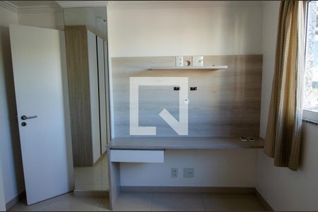 Apartamento à venda com 138m², 4 quartos e 2 vagasQuarto 2