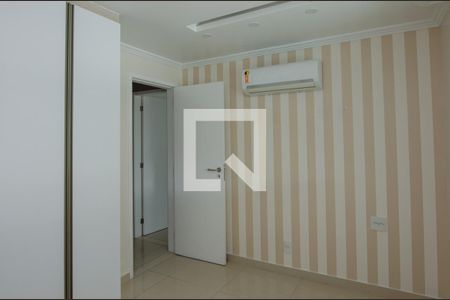Apartamento à venda com 138m², 4 quartos e 2 vagasQuarto 1