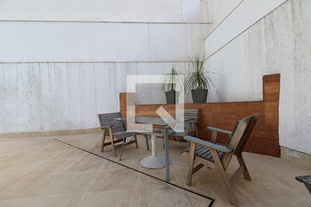 Apartamento à venda com 52m², 1 quarto e 1 vaga Apartamento à venda com 52m², 1 quarto e 1 vagaÁrea comum - Piscina