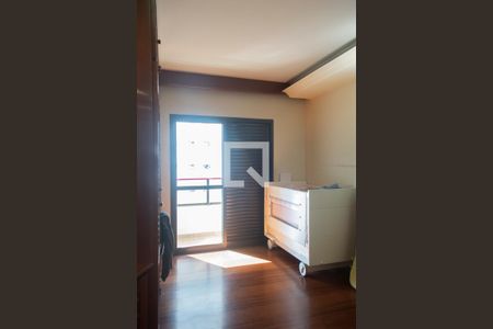 Apartamento à venda com 160m², 3 quartos e 2 vagasQuarto 3