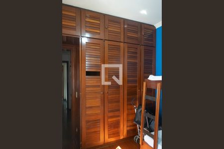 Apartamento à venda com 160m², 3 quartos e 2 vagasQuarto 2