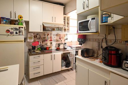 Apartamento à venda com 77m², 2 quartos e sem vagaCozinha