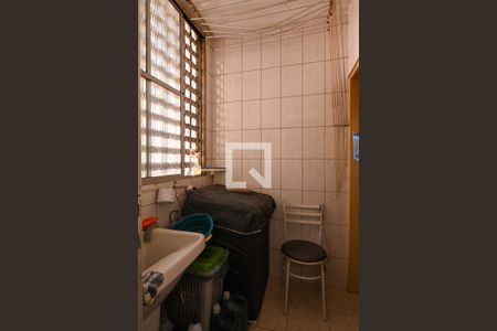 Apartamento à venda com 77m², 2 quartos e sem vagaArea de Serviço
