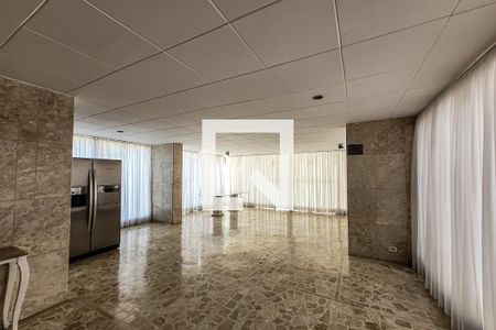 Apartamento à venda com 77m², 2 quartos e sem vagaÁrea comum - Salão de festas