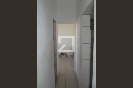 Corredor  de apartamento à venda com 2 quartos, 52m² em Inhauma, Rio de Janeiro