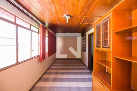 Casa à venda com 340m², 5 quartos e 2 vagasVaranda da Suíte