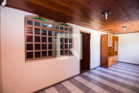 Casa à venda com 340m², 5 quartos e 2 vagasVaranda da Suíte