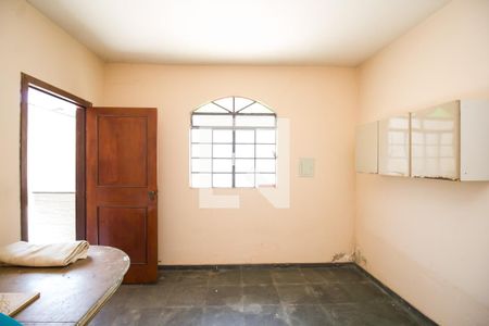 Casa à venda com 340m², 5 quartos e 2 vagasQuarto da Edícula