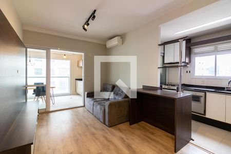 Sala  de apartamento à venda com 2 quartos, 70m² em Vila Gertrudes, São Paulo