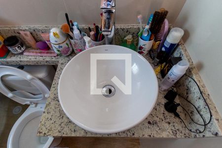 Casa à venda com 190m², 3 quartos e 3 vagasDetalhe Banheiro - Suíte