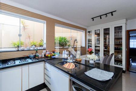 Casa à venda com 190m², 3 quartos e 3 vagasCozinha