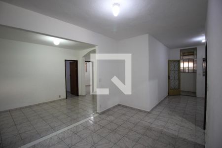 Casa para alugar com 100m², 2 quartos e sem vagaarea cozinha
