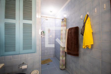 Casa à venda com 137m², 2 quartos e 2 vagasBanheiro da Suíte