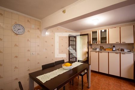 Casa à venda com 137m², 2 quartos e 2 vagasCozinha