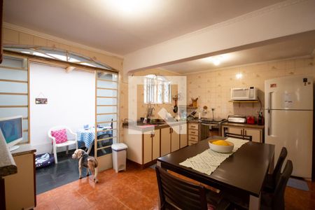 Casa à venda com 137m², 2 quartos e 2 vagasCozinha