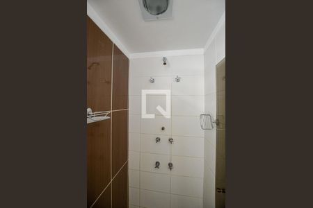 Banheiro de casa de condomínio à venda com 4 quartos, 180m² em São Francisco, Niterói