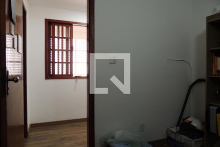 Casa de condomínio para alugar com 320m², 4 quartos e 1 vagaQuarto 3
