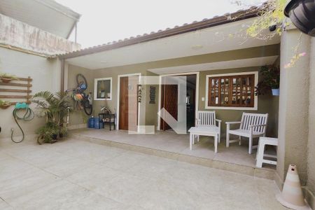 Casa de condomínio para alugar com 320m², 4 quartos e 1 vagaFachada Frente 