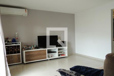 Casa de condomínio para alugar com 320m², 4 quartos e 1 vagaSala 2