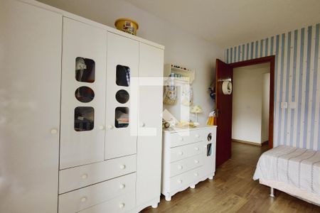 Casa de condomínio para alugar com 320m², 4 quartos e 1 vagaQuarto 4