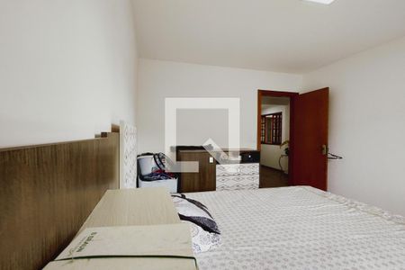 Casa de condomínio para alugar com 320m², 4 quartos e 1 vagaQuarto 4