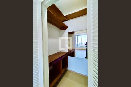 Apartamento à venda com 70m², 1 quarto e 1 vagaQuarto