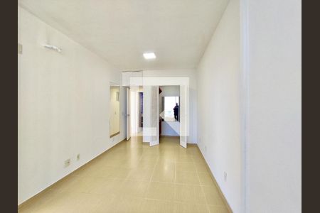 Apartamento à venda com 70m², 1 quarto e 1 vagaQuarto