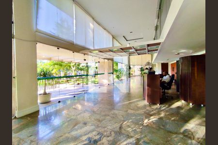 Apartamento à venda com 70m², 1 quarto e 1 vagaPortaria 