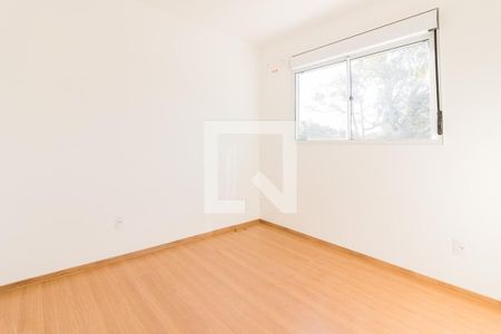 Dormitório de apartamento à venda com 2 quartos, 52m² em Rubem Berta, Porto Alegre