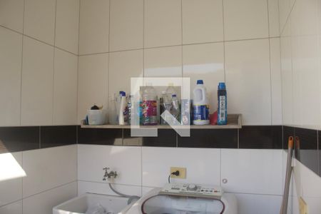 Casa para alugar com 173m², 3 quartos e 4 vagasLavanderia 