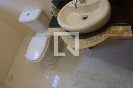 Casa para alugar com 173m², 3 quartos e 4 vagasBanheiro Social 1