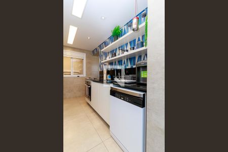 Apartamento para alugar com 130m², 3 quartos e 2 vagasCozinha