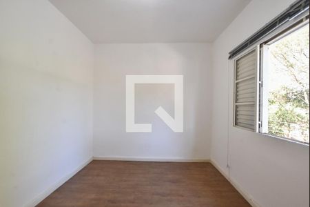 Casa à venda com 219m², 4 quartos e 2 vagasQuarto 02