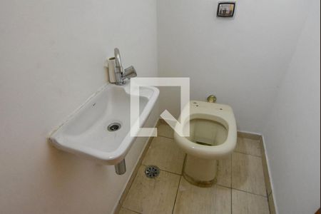 Lavabo  de casa à venda com 4 quartos, 219m² em Campo Belo, São Paulo