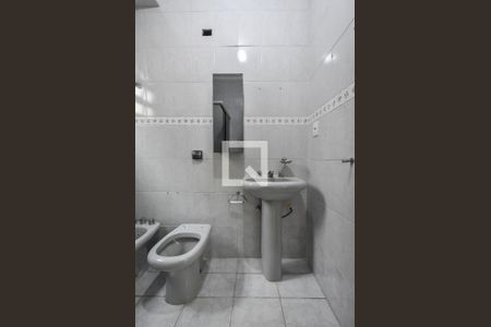 Casa à venda com 219m², 4 quartos e 2 vagasBanheiro 03