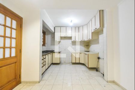 Casa à venda com 219m², 4 quartos e 2 vagasCozinha