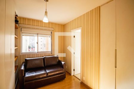 Apartamento à venda com 211m², 3 quartos e 4 vagas Apartamento à venda com 211m², 3 quartos e 4 vagasQuarto 01 Suíte