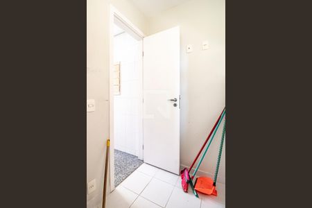 Apartamento à venda com 211m², 3 quartos e 4 vagas Apartamento à venda com 211m², 3 quartos e 4 vagasQuarto de Serviço