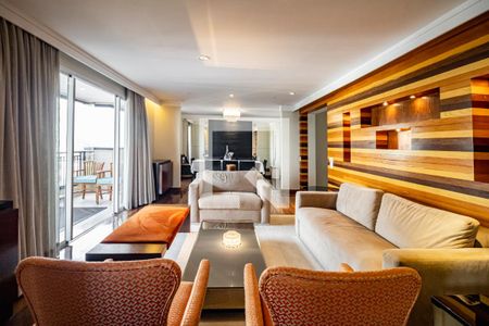 Apartamento à venda com 211m², 3 quartos e 4 vagas Apartamento à venda com 211m², 3 quartos e 4 vagasSala