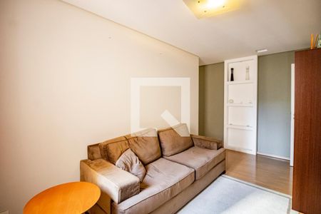 Apartamento à venda com 211m², 3 quartos e 4 vagas Apartamento à venda com 211m², 3 quartos e 4 vagasSala de TV